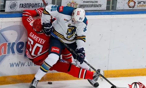 Хоккей. КХЛ. Ак Барс — Металлург Магнитогорск. Прогноз: ТМ 6.5