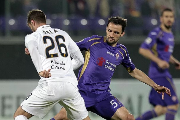 Футбол. Италия. Верона – Фиорентина. Прогноз: Тотал (2) Б