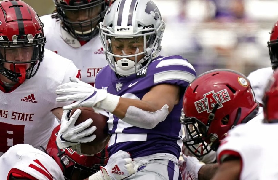 NCAA. Арканзас Разорбэкс - Канзас Джейхоукс. Прогноз: Фора 2 (3)