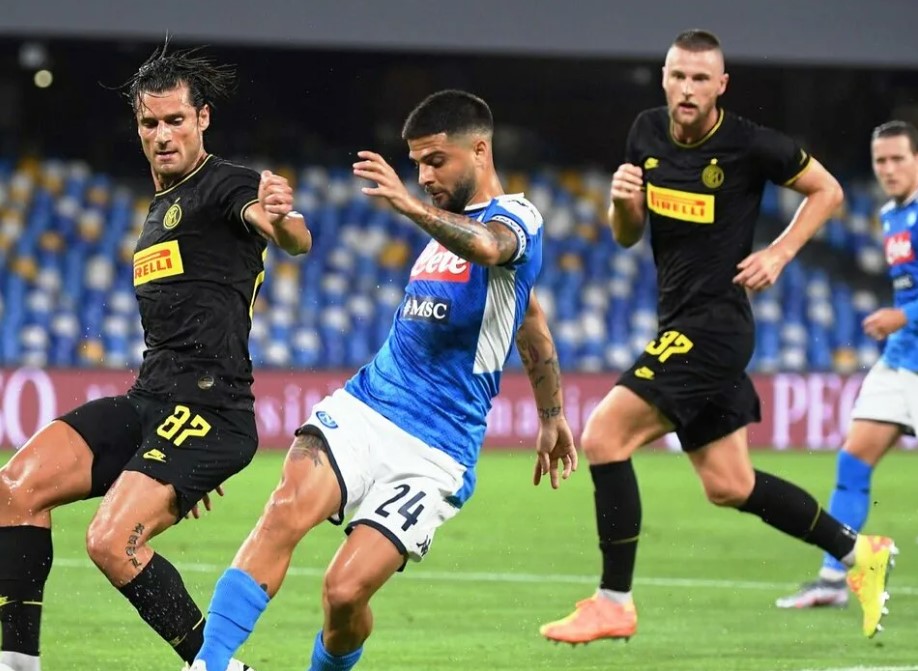 Футбол. Чемпионат Италии. Интер - Наполи. Прогноз: ИТ-2 (1) Б