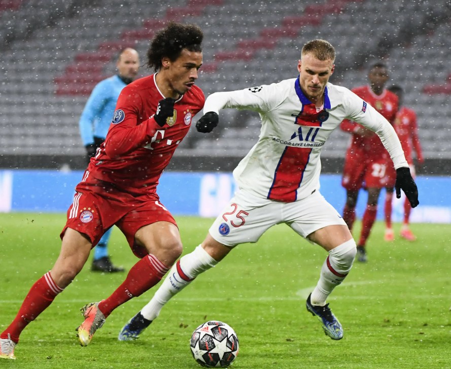 Футбол. Лига Чемпионов УЕФА. ПСЖ - Бавария. Прогноз: Тотал (3) Б