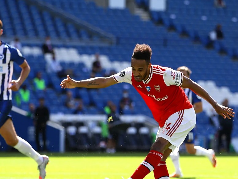 Футбол. Чемпионат Англии. Арсенал - Брайтон энд Хав Альбион. Прогноз: П1