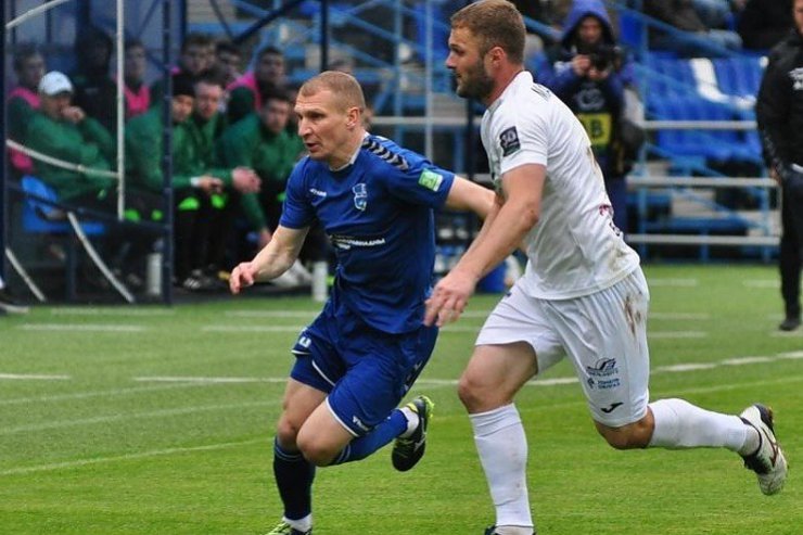 Футбол. Беларусь. Высшая лига. Слуцк - Гомель. Прогноз: ИТ 1 - Б (1)