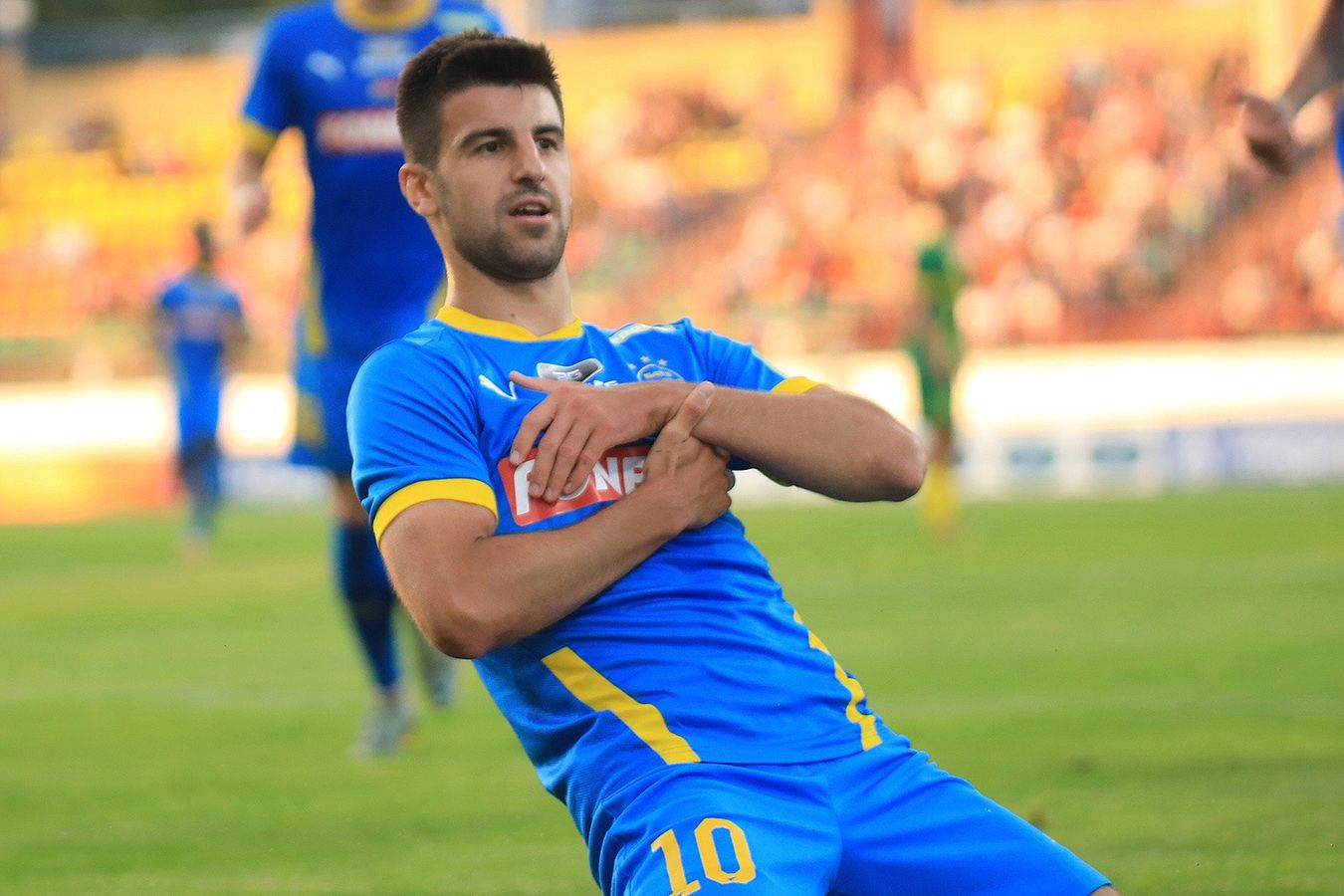 Футбол. Лига Чемпионов УЕФА. Партизани - БАТЭ. Прогноз: Фора 1 (0)