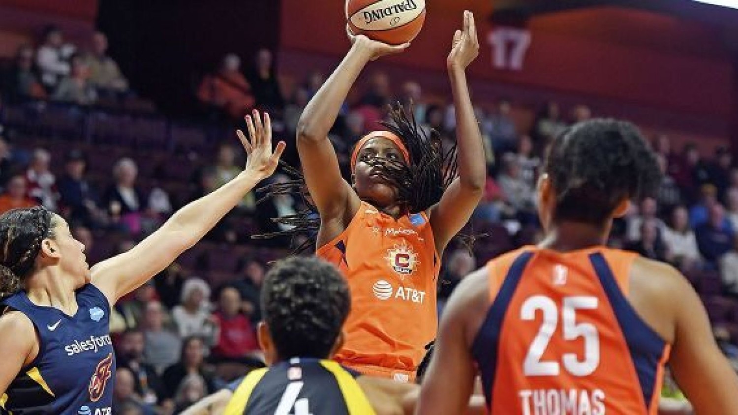 Баскетбол. WNBA. Финикс Меркьюри - Коннектикут Сан. Прогноз: Фора 2 (-6)