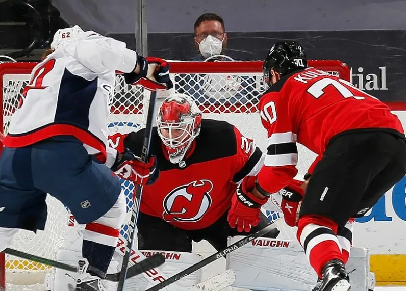 Хоккей. НХЛ. Нью-Джерси - Вашингтон. Прогноз: ИТ-1 (2.5) Б