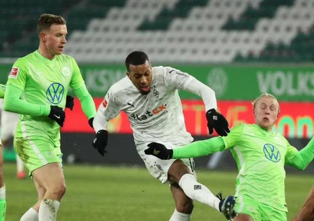 Футбол. Бундеслига Германия. Боруссия Менхенгладбах – Вольфсбург. Прогноз: Тотал (2.5) Б