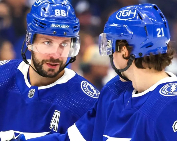 Хоккей. НХЛ. Торонто - Тампа Бэй. Прогноз: ИТ-2 (2.5) Б