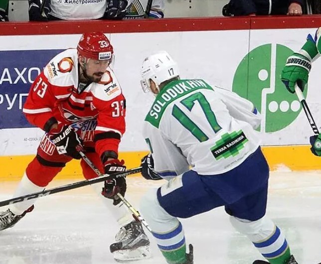 Хоккей. КХЛ. Салават Юлаев - Нефтехимик. Прогноз: Фора 2 (1.5)