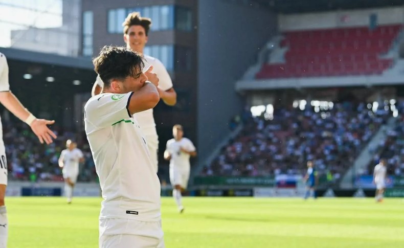 ДО 19 ЛЕТ. ИТАЛИЯ. МОЛОД. ПЕРВЕНСТВО. Раффаэль Ламециа (19) - Никотера (19). Прогноз: Фора 1 (+12.5)