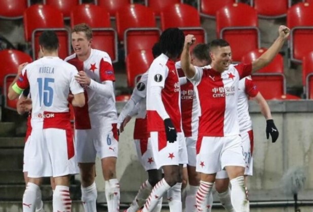 Футбол. Европа • Лига Европы. Славия - Серветт. Прогноз: Фора 1 (-1)