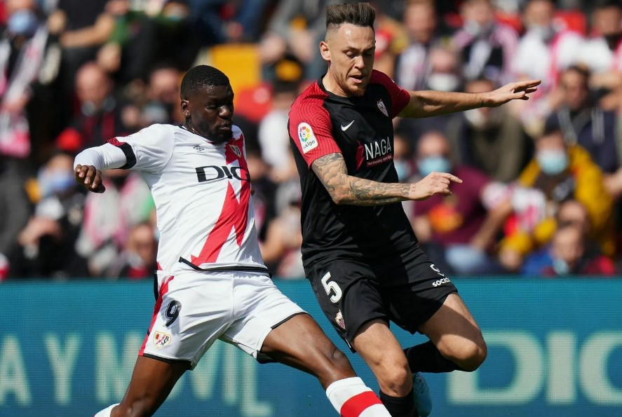 Футбол. Испания. Райо Вальеуано - Севилья. Прогноз: Тотал (2.5) М