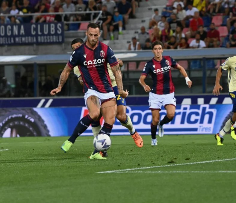 Футбол. Чемпионат Италии. Болонья - Верона. Прогноз: Тотал (2.5) М