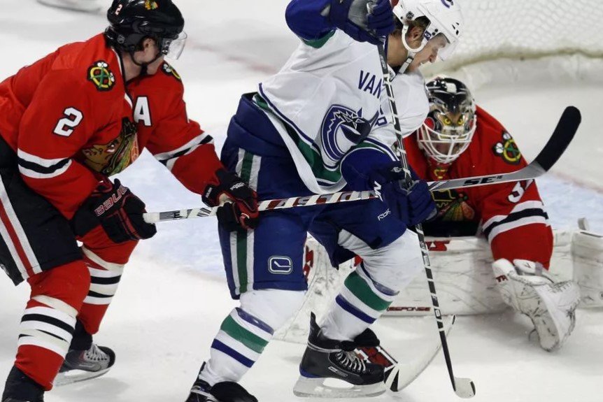 Хоккей. НХЛ, Групповой этап. Чикаго Блэкхокс - Ванкувер Кэнакс. Прогноз: Победа 2