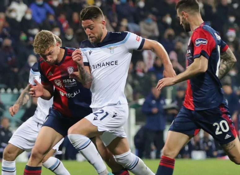 Футбол. Италия. Кальяри - Лацио. Прогноз: Тотал (2) Б