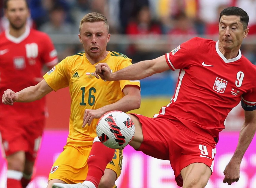 Футбол. Квалификация Евро-2024, Финал. Уэльс - Польша. Прогноз: Обе забьют - ДА