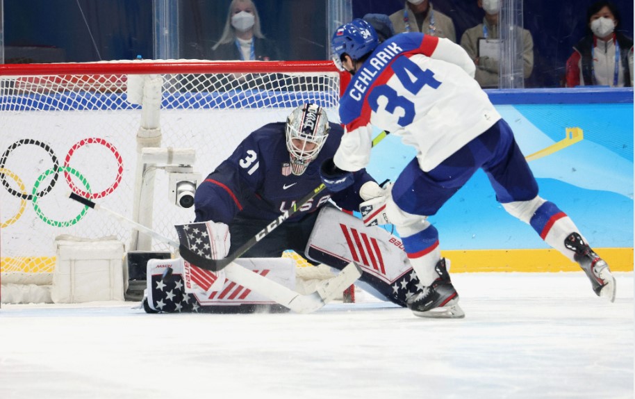 Хоккей. Товарищеские матчи, сборные. США - Словакия. Прогноз: Тотал (5.5) М