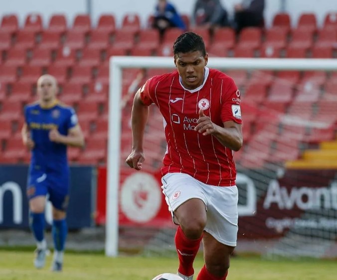 Футбол. Чемпионат Ирландии. Слайго Роверс - Дроэда. Прогноз: Фора 1 (0)