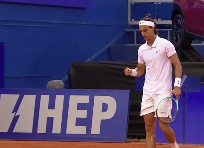 Теннис. ATP - Умаг. Франсиско Серундоло - Лоренцо Сонего. Прогноз: Тотал геймов (25) М