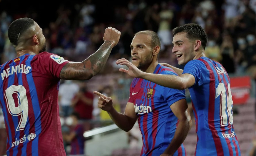 Футбол. Мир • Клубные товарищеские матчи. Барселона — Монако. Прогноз: 1-й тайм ИТ-1 (1) Б