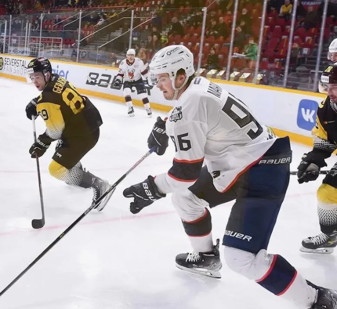 Хоккей. КХЛ. Северсталь - Торпедо. Прогноз: ИТ-2 (2.5) Б