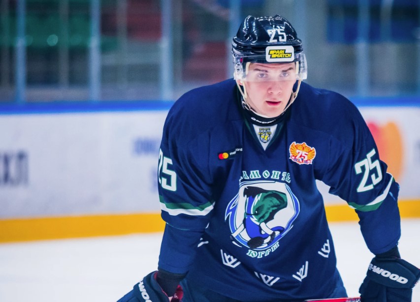 Хоккей. Кубок G-Drive. Мамонты Югры - Академия Михайлова. Прогноз: ИТ-2 (2.5) Б