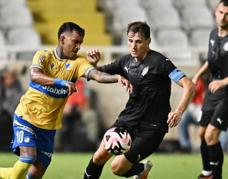 Футбол. Лига чемпионов - Квалификация, Квалификация. Петрокуб - АПОЭЛ. Прогноз: Фора 2 (0)