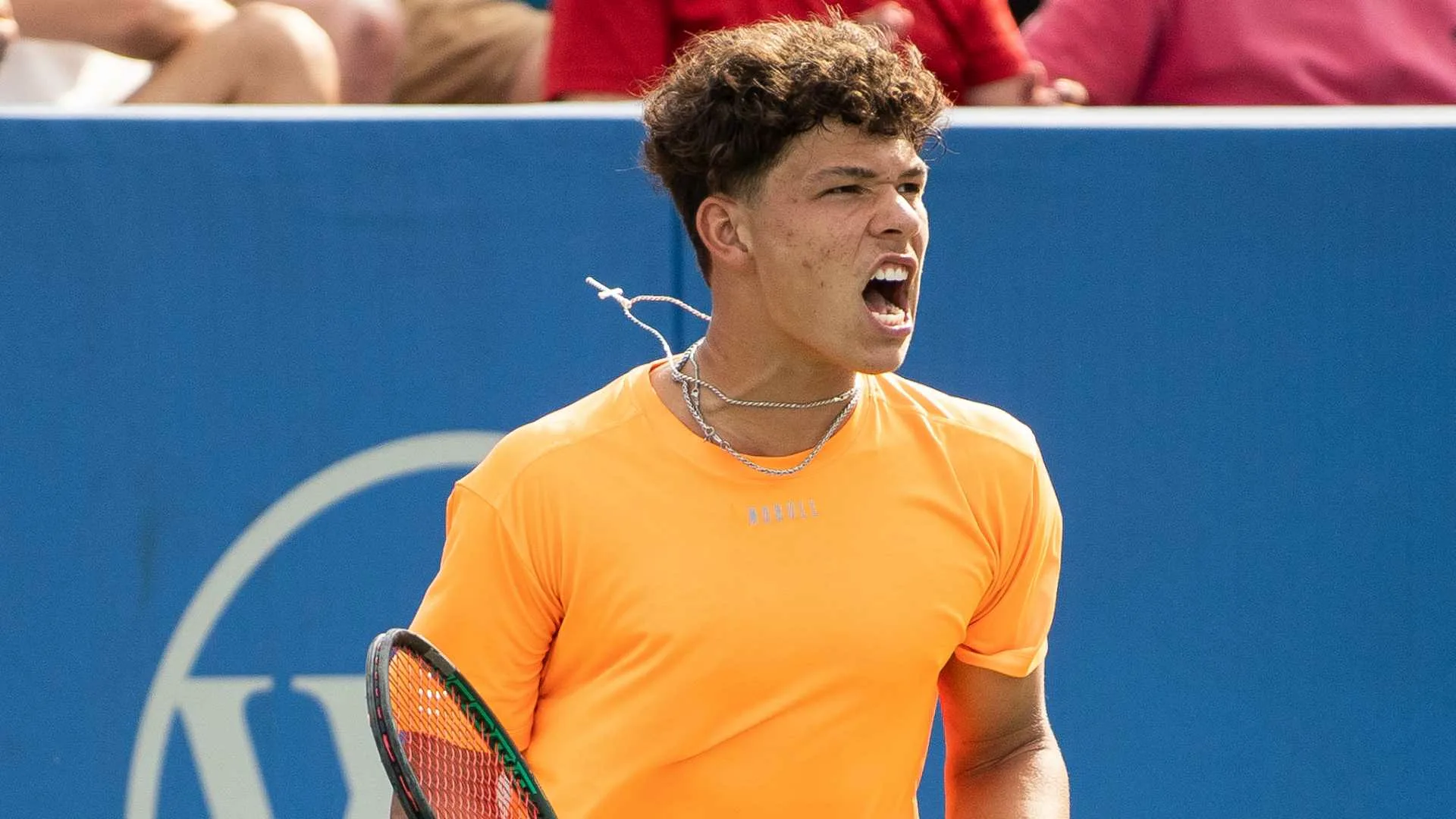 Теннис. ATP • Шанхай мужчины. Коболли - Вавринка. Прогноз: Фора 1 (-1.5)