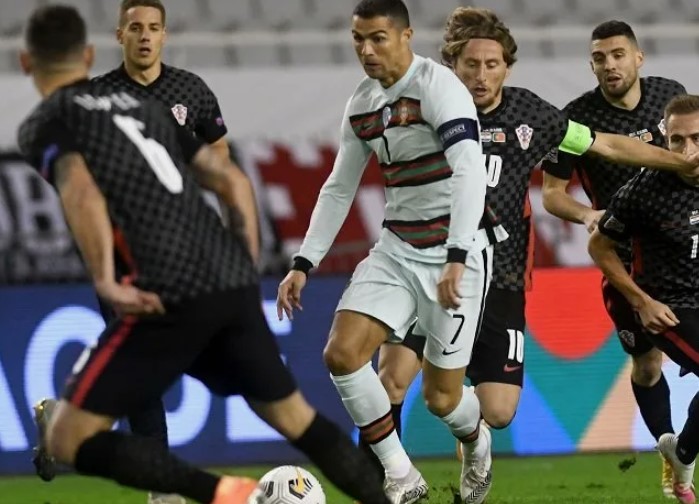 Футбол. Лига Наций УЕФА. Португалия - Хорватия. Прогноз: ИТ-1 (2) М