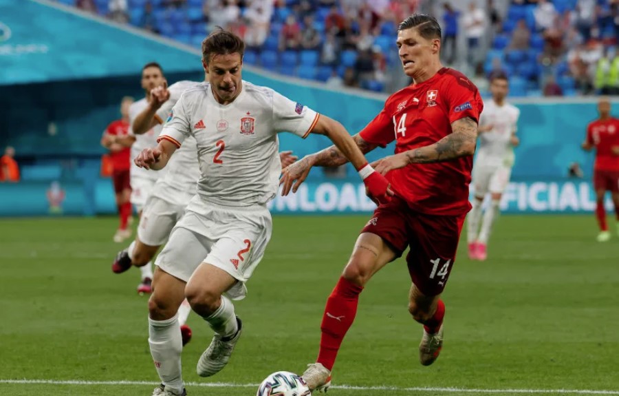 Футбол. Лига Наций УЕФА. Швейцария - Испания. Прогноз: П2