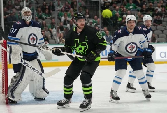 Хоккей. НХЛ. Даллас Старз — Виннипег Джетс. Прогноз: П1 с ОТ