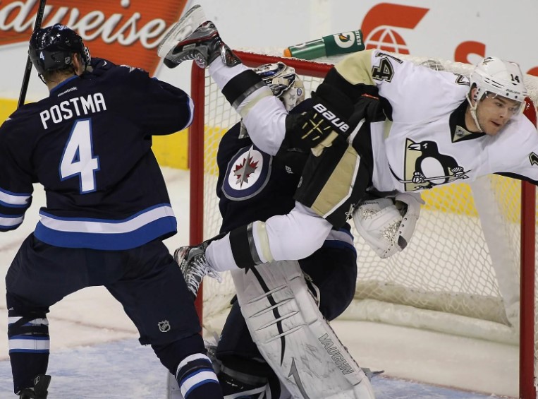 Хоккей. НХЛ. Питтсбург Пингвинз — Виннипег Джетс. Прогноз: П2 с ОТ