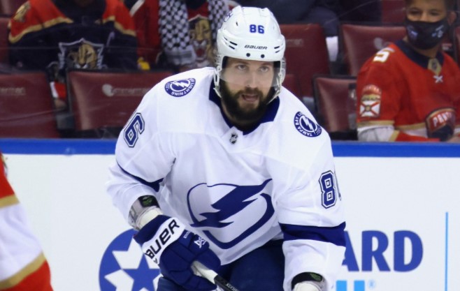 Хоккей. НХЛ. Флорида - Тампа-Бэй. Прогноз: ИТ1 (2.5) Б