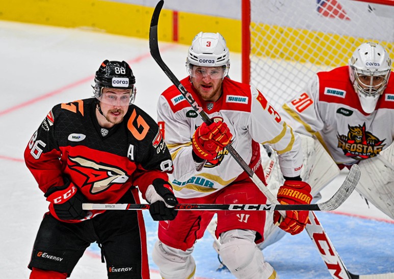 Хоккей. Россия • КХЛ. Авангард - Куньлунь. Прогноз: ИТ-2 (1.5) Б