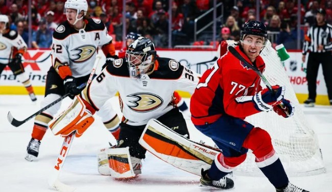 Хоккей. НХЛ. Анахайм Дакс — Вашингтон Кэпиталз. Прогноз: П2