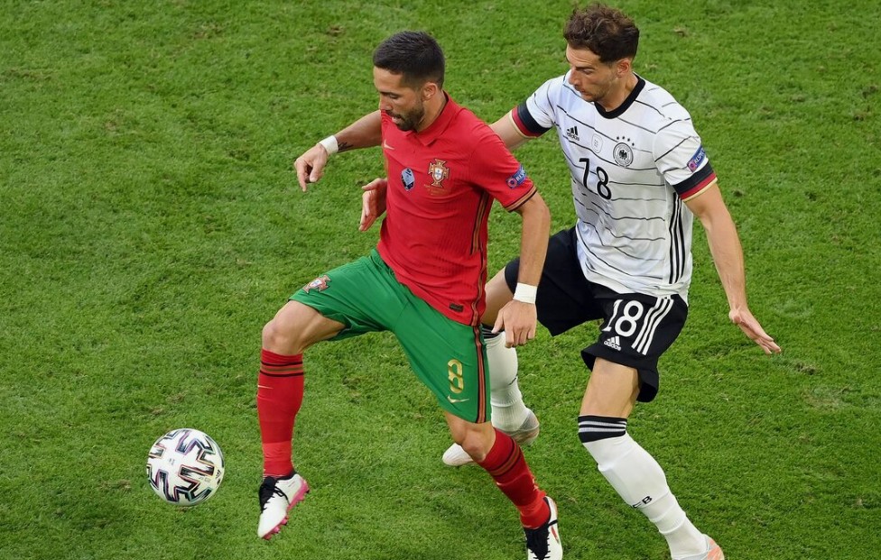 Футбол. Лига Наций УЕФА. Германия — Португалия. Прогноз: Тотал (3) Б