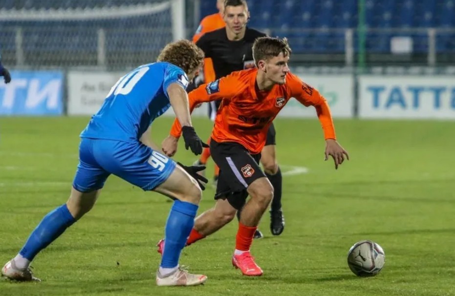 Футбол. Товарищеские матчи (клубы). Урал — КАМАЗ. Прогноз: ИТ-1 (1.5) Б