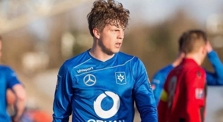 Футбол. Беста Дейльдин. Акюрейри - Стьярнан. Прогноз: Обе забьют: ДА