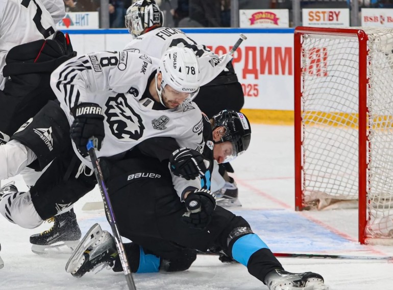 Хоккей. КХЛ, Полуфиналы конференции. Динамо Мн — Трактор. Прогноз: ИТ-1 (2.5) Б
