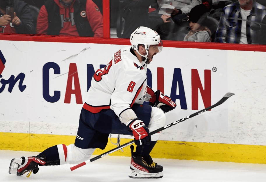 Хоккей. НХЛ, 1/8 финала. Монреаль Канадиенс — Вашингтон Кэпиталз. Прогноз: П1 с ОТ