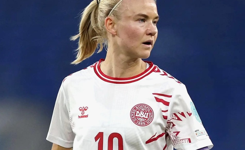 Футбол. Чемпионат Европы. Женщины, Группа С. Дания (жен) — Швеция (жен). Прогноз: П2