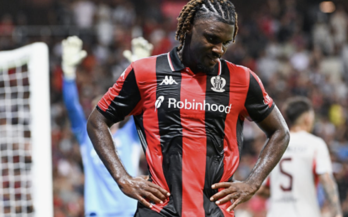 Футбол. Лига Чемпионов УЕФА. Бенфика - Ницца. Прогноз: Тотал (3) Б