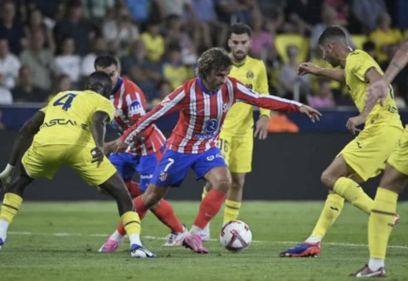 Футбол. Чемпионат Испании. Примера. Атлетико — Вильярреал. Прогноз: Тотал (2.5) Б