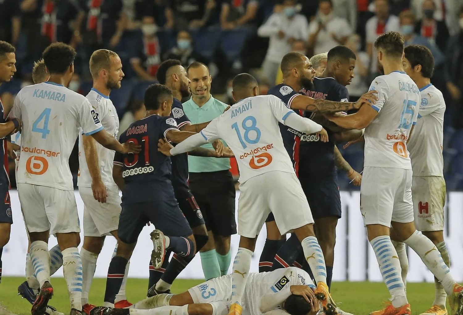 Футбол. Чемпионат Франции. Первая лига. Марсель — Пари Сен-Жермен. Прогноз: Тотал (2,5) Б