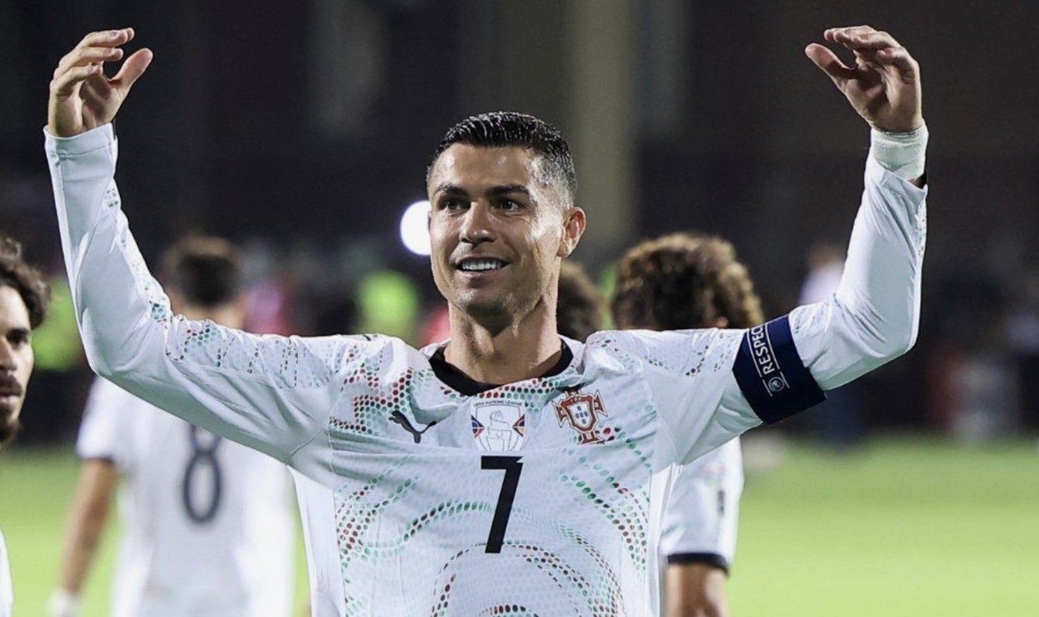 Футбол. Отборочные матчи на Чемпионат Мира 2026. Европа. Венгрия — Португалия. Прогноз: Тотал (2.5) Б