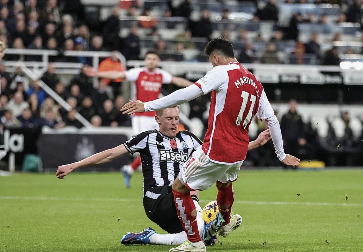 Футбол. Чемпионат Англии. Ньюкасл Юнайтед — Арсенал. Прогноз: Тотал (2) Б