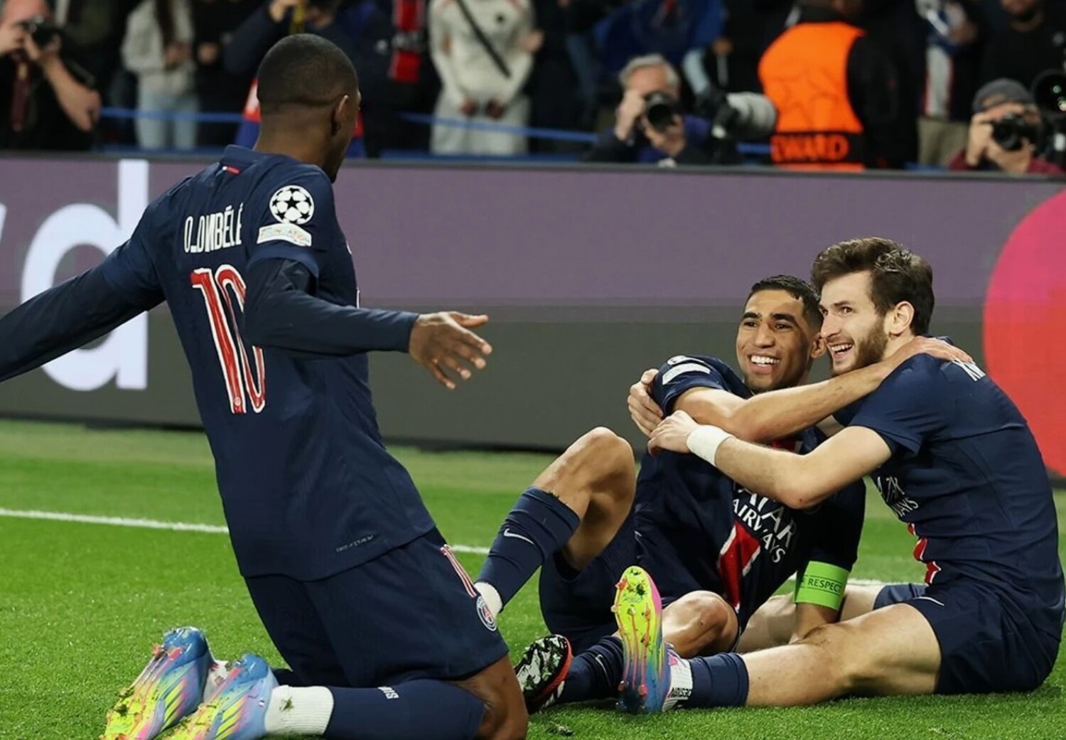 Футбол. Европа • Суперкубок UEFA. ПСЖ — Астон Вилла. Прогноз: ТБ 2.5 гола