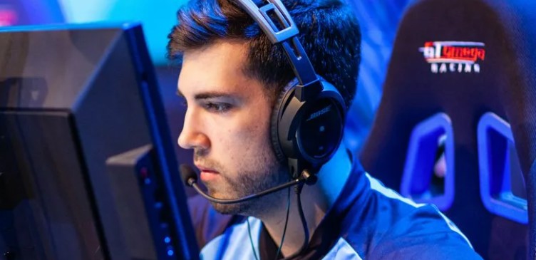 CSGO. Movistar Riders — Sprout. Прогноз: П2