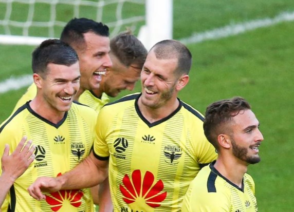 Футбол. Чемпионат Австралии. Макартур ФК - Веллингтон Феникс. Прогноз: Обе забьют - ДА