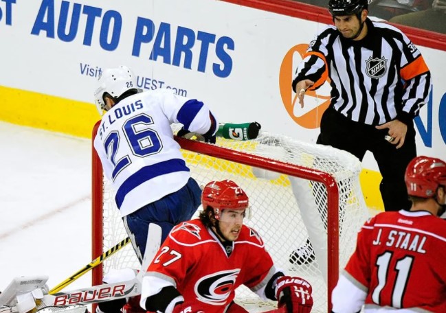 Хоккей. NHL. Каролина Харрикейнз – Тампа-Бэй Лайтнинг. Прогноз: Победа в матче 2